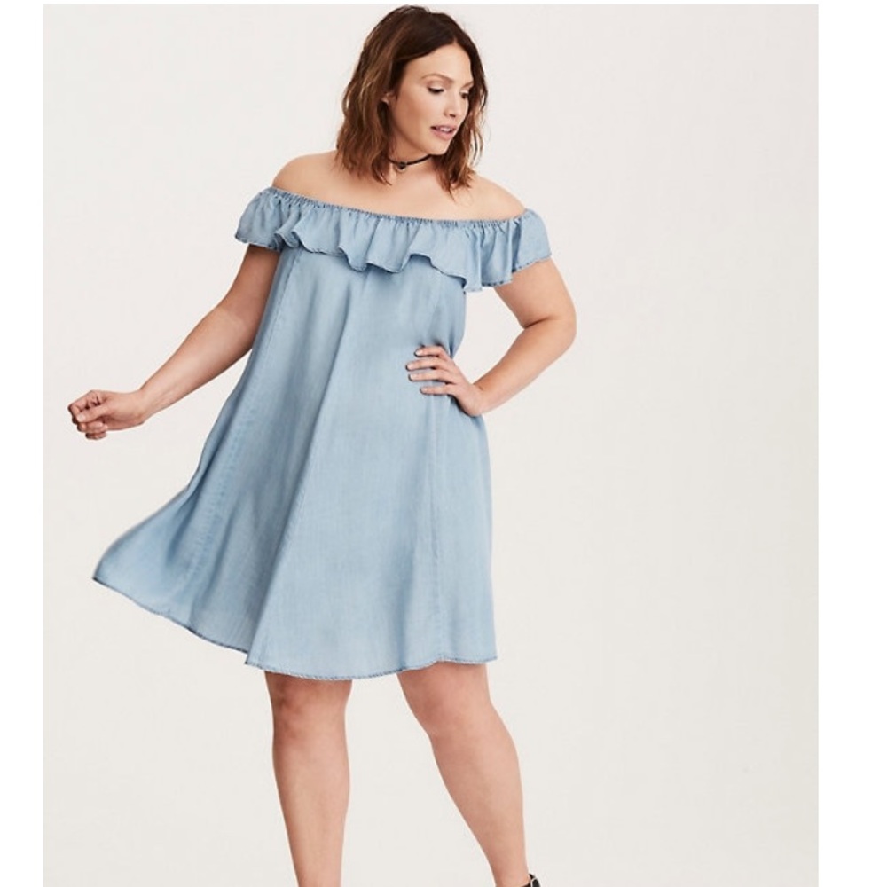 NWT Torrid Denim Off Shoulder Trapeze Dress